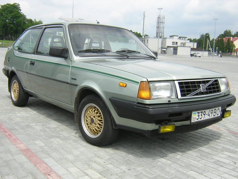 Вольво 340 DL