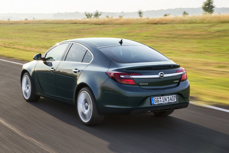 Opel Insignia 2013 лифтбек