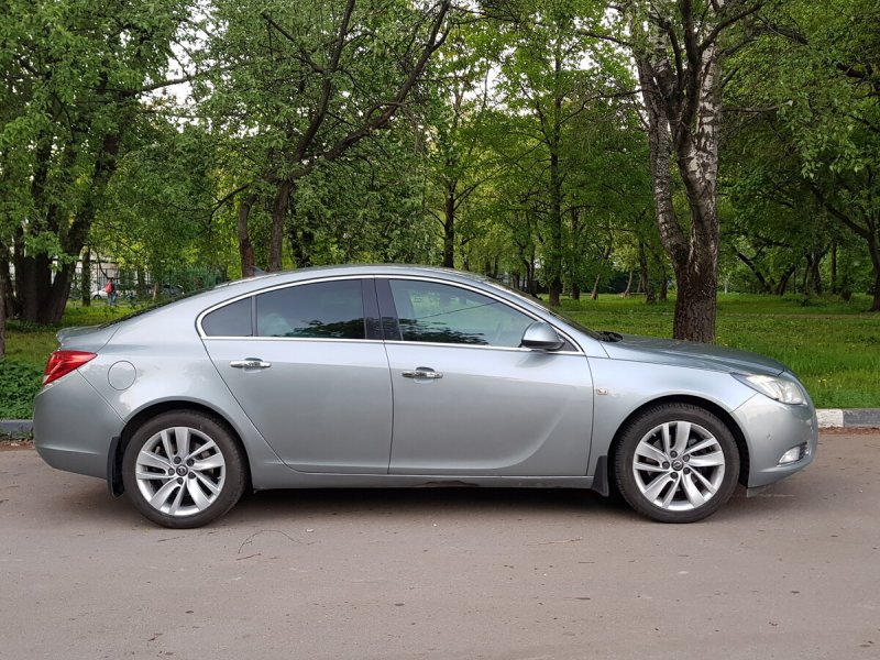 Opel Insignia 2008, лифтбек