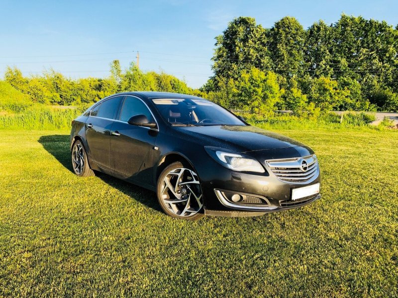 Opel Insignia лифтбек
