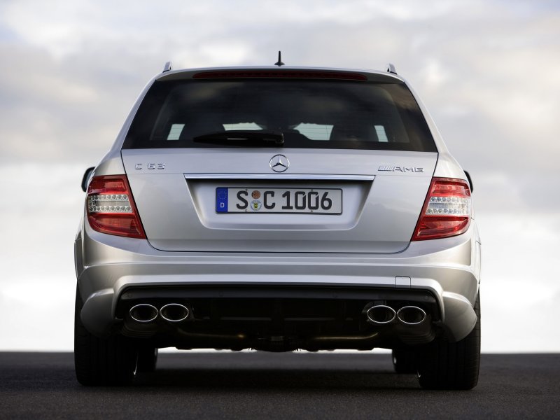 Mercedes-Benz c63 AMG w204 универсал
