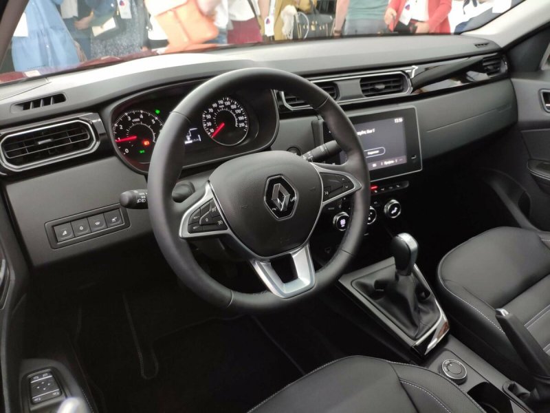 Renault Arkana салон