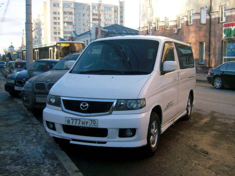 Мазда Бонго е2200 1988