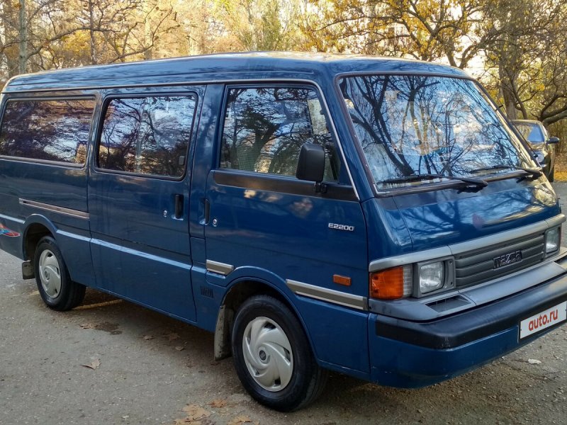 Mazda Bongo Friendee, 2001