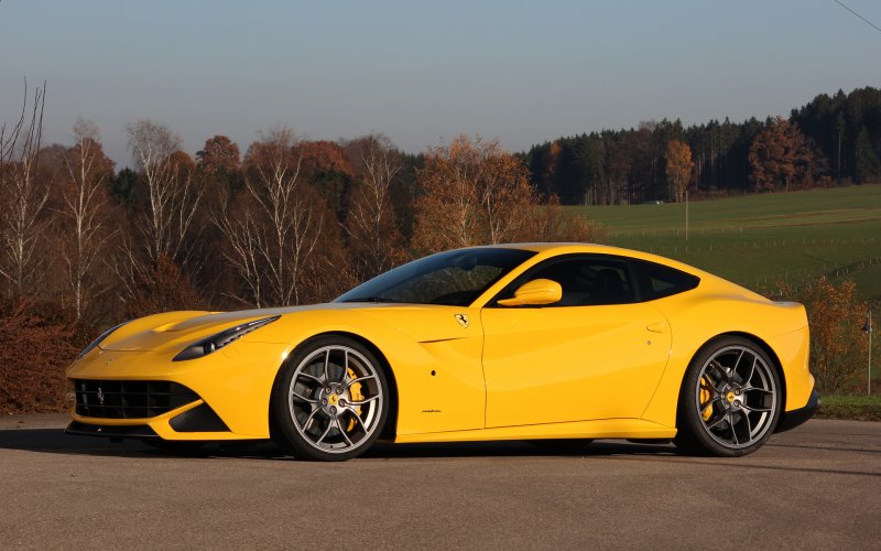 Ferrari f12 Berlinetta Yellow