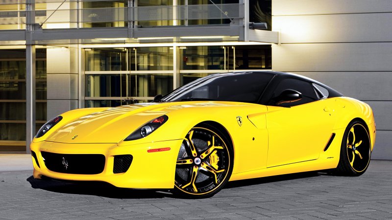 Феррари 599 GTB из чистого золота