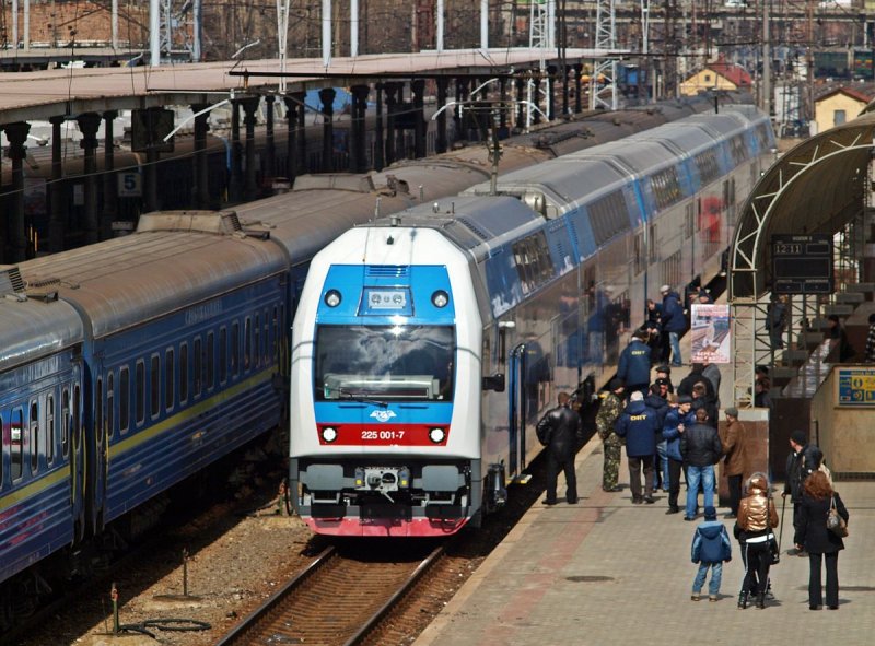Харьковский метрополитен вагоны