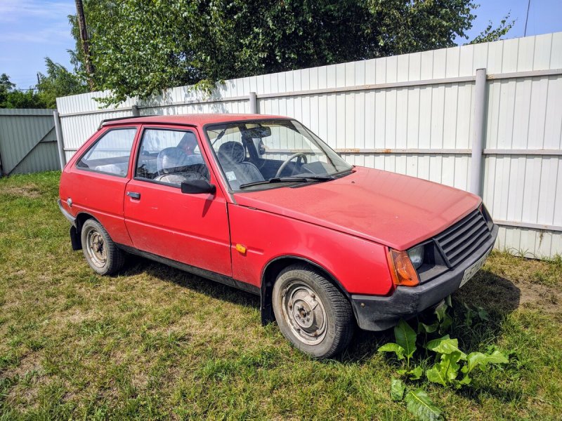 ЗАЗ 1102 Таврия 1988 года