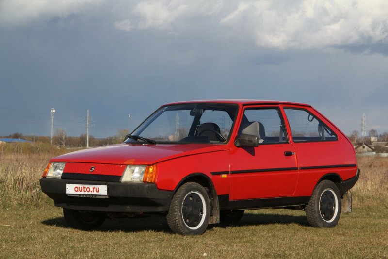 ЗАЗ-1102 «Таврия»