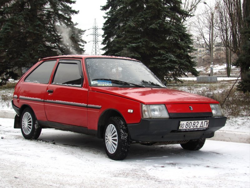 ЗАЗ 1102 Таврия 1988 года