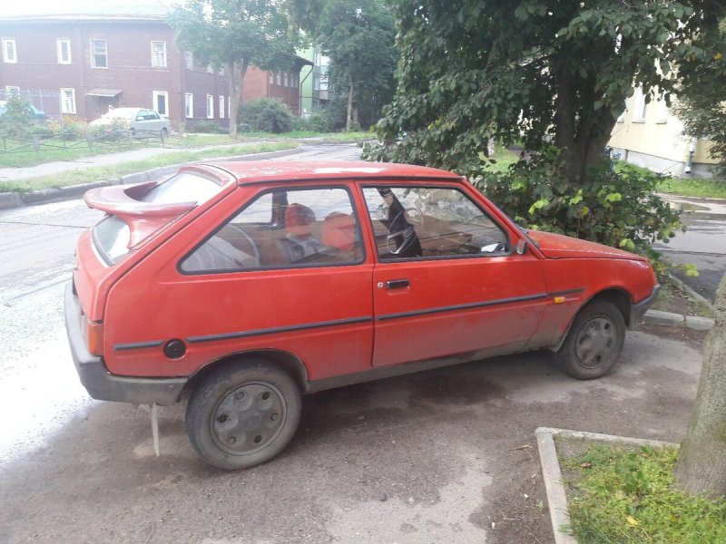 Лада Таврия 1102