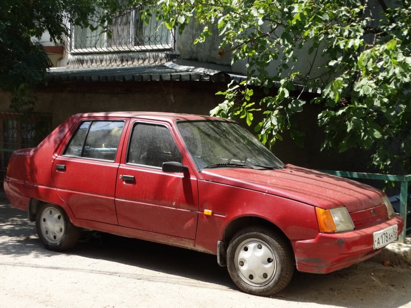 ЗАЗ 1102 Таврия 1.1 МТ, 1994