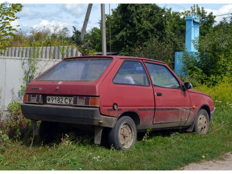 ЗАЗ Таврия Ржавый