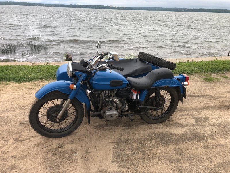 Мотоцикл Урал 1992