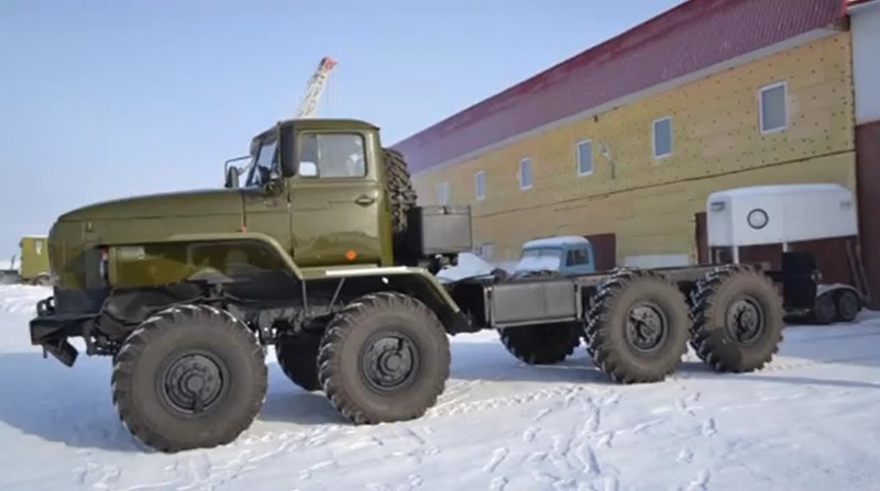 Снегоболотоход ураган 4320, привод 8х8