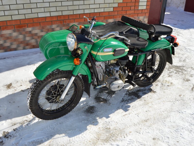 Урал 8 Икс 8