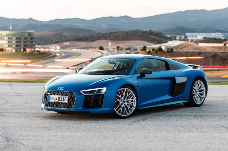 Audi r8 v10 2017