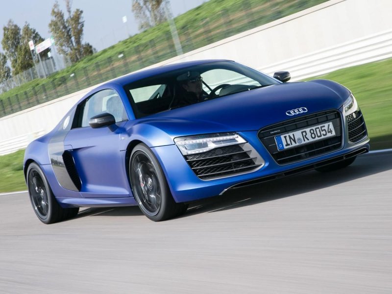 Audi r8 Coupe v10 Plus