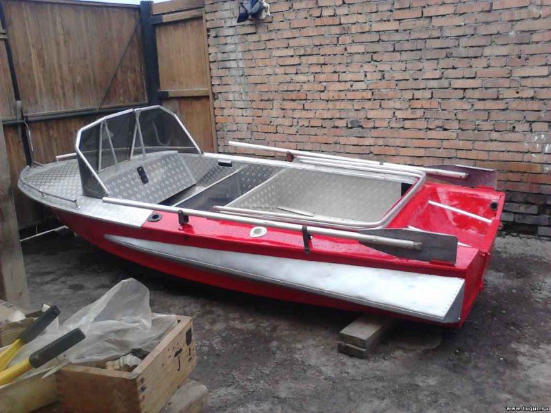 Мотолодка «Обь-3»