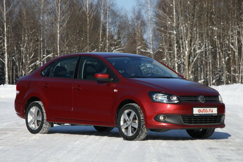Volkswagen Polo 2010 седан