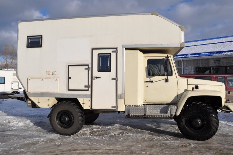 ГАЗ 3308 автодом