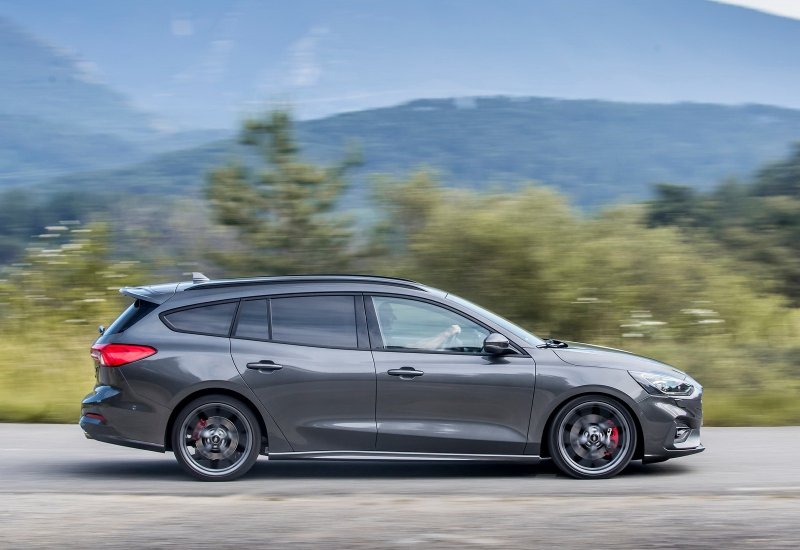 Ford Focus 2 RS универсал
