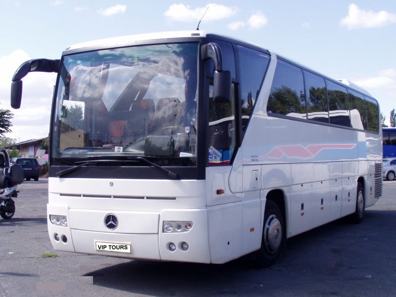 Автобус Mercedes Benz Tourismo 2000