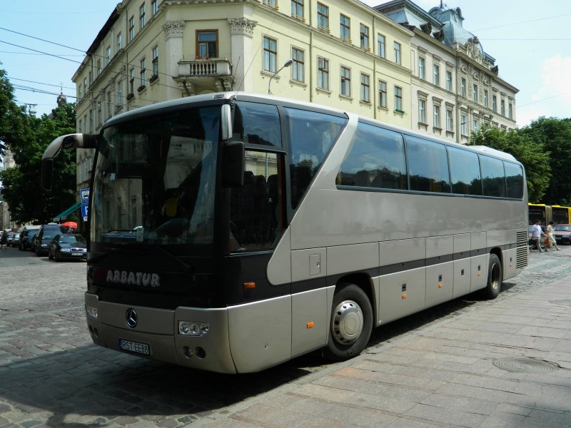 Мерседес Туризмо 0350