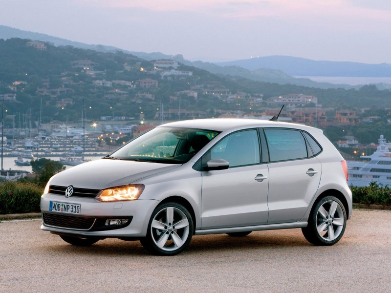 VW Polo Hatchback 5