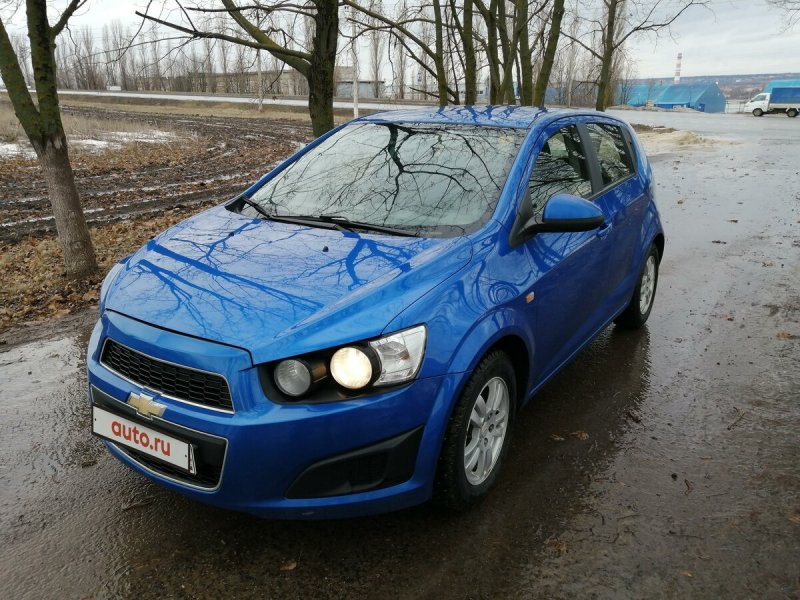 Chevrolet Aveo 2012 белый