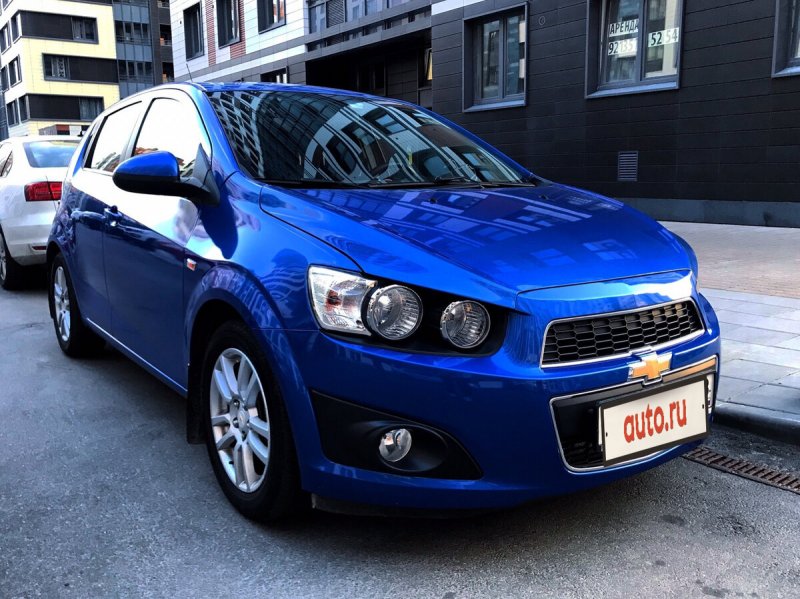 Chevrolet Aveo 2013 хэтчбек