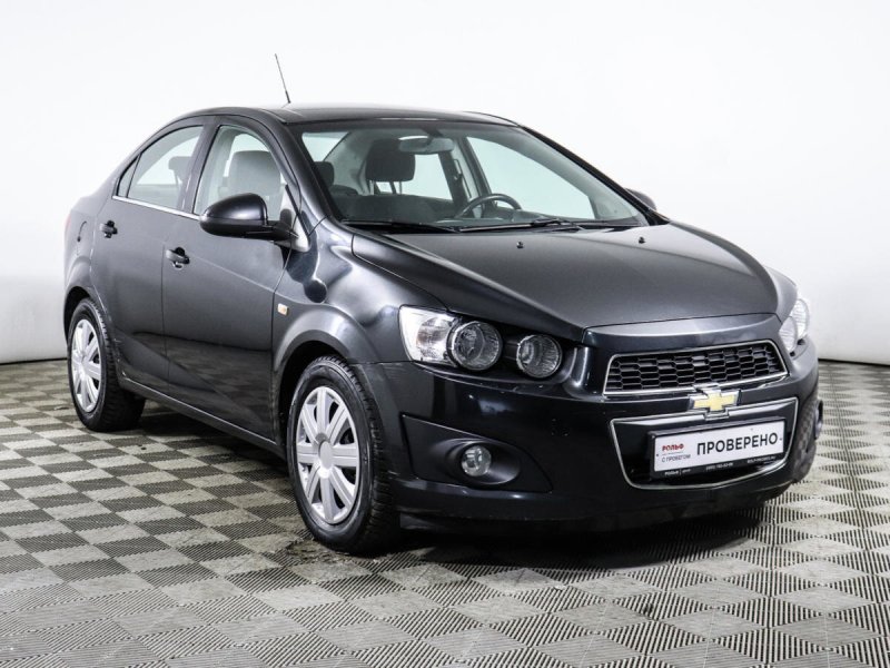 Chevrolet Aveo серый 2014