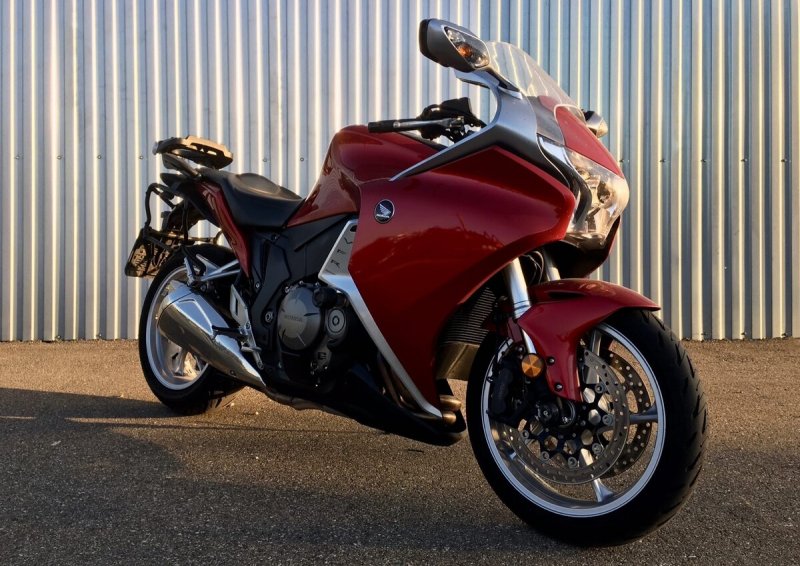 Honda vfr1200f