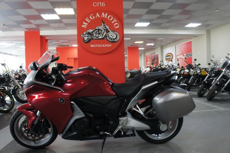 Honda vfr1200f