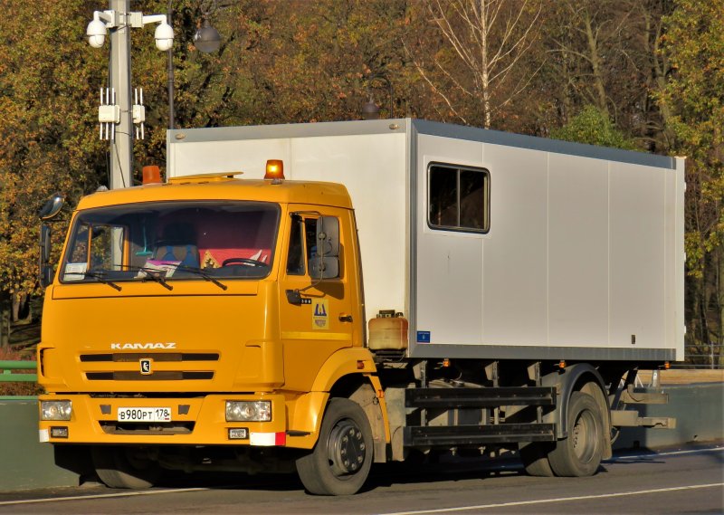 Мини КАМАЗ 4308