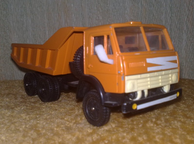 Игрушка КАМАЗ 5420 Автотранс