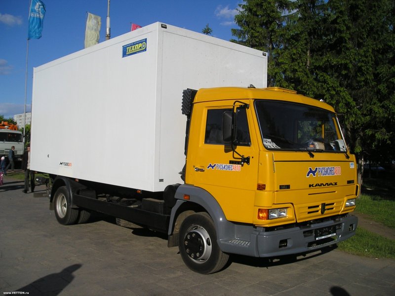 Новый КАМАЗ 4307