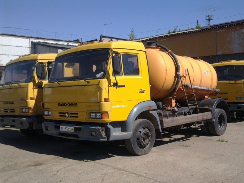 КАМАЗ маленький 4307 самосвал