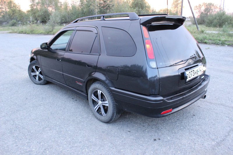 Toyota Sprinter Carib 95 кузов