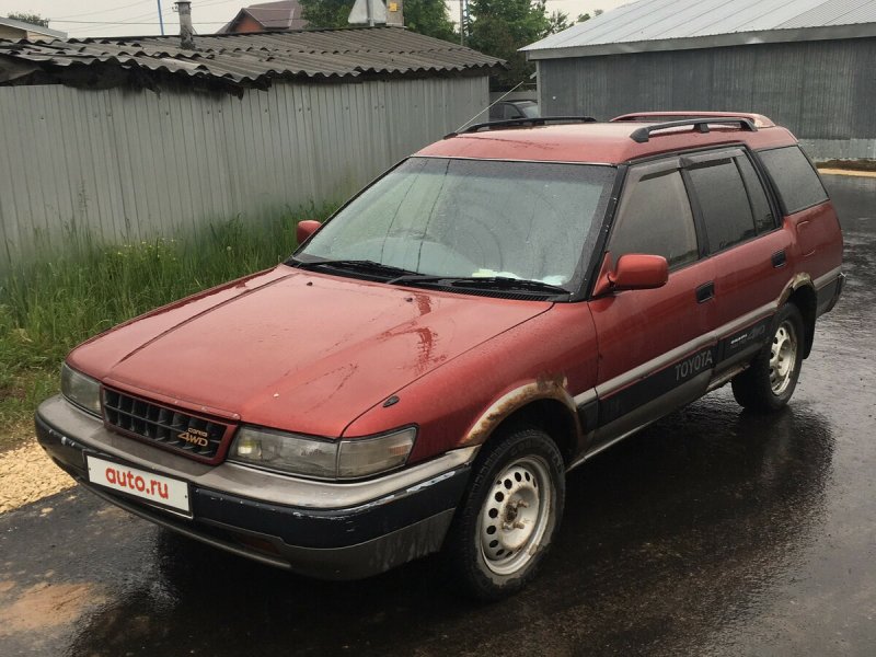 Тойота Кариб 1996