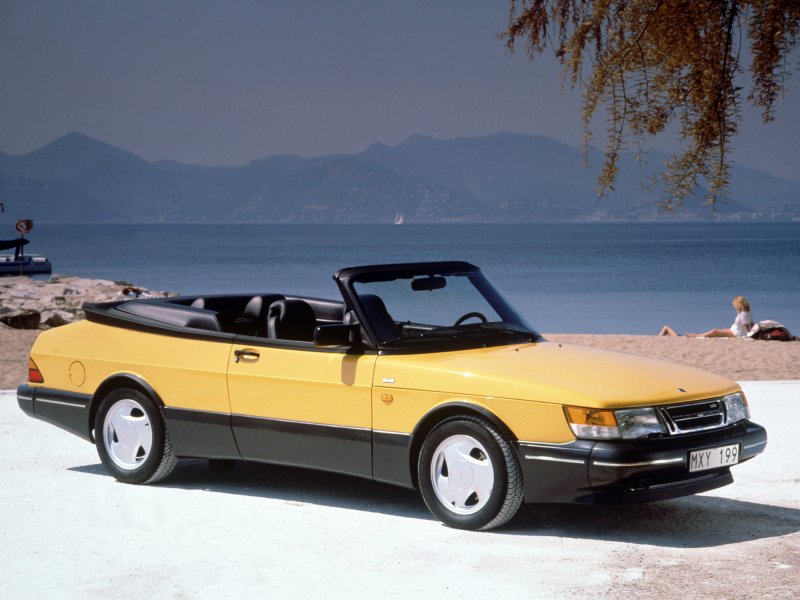 Saab 900 Coupe