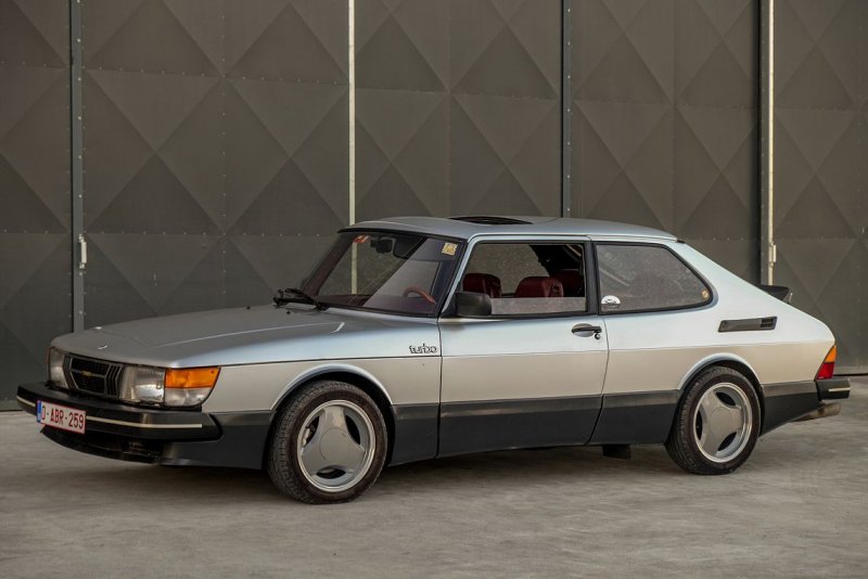 Saab 900 Turbo Coupe