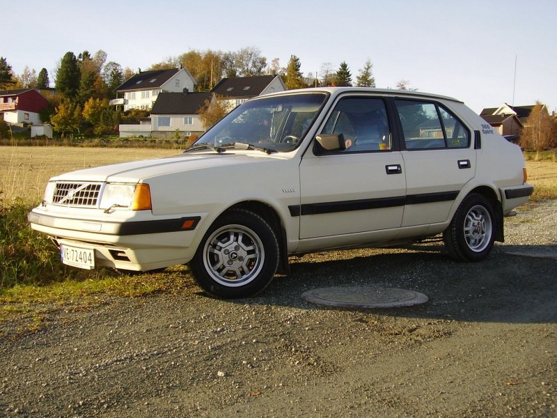 Volvo 360 r15