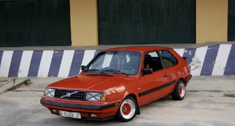 Volvo 360 Red Race