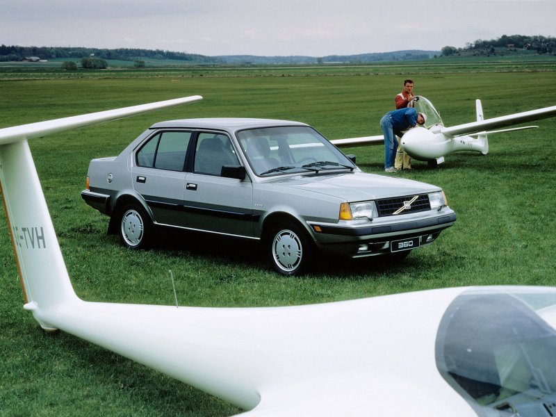 Volvo 340-360