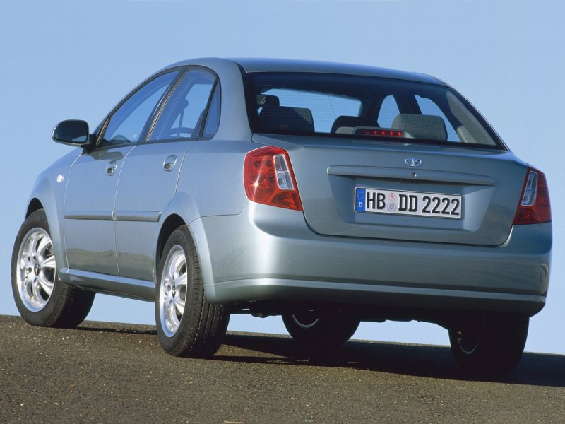 Daewoo Nubira 1