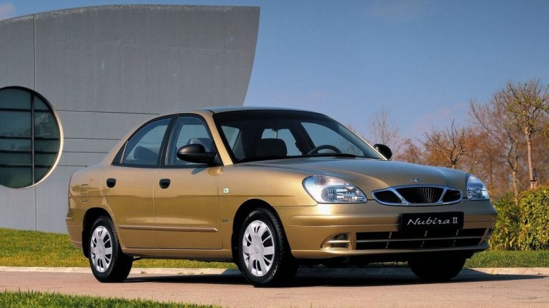 Дэу Нубира седан 2003