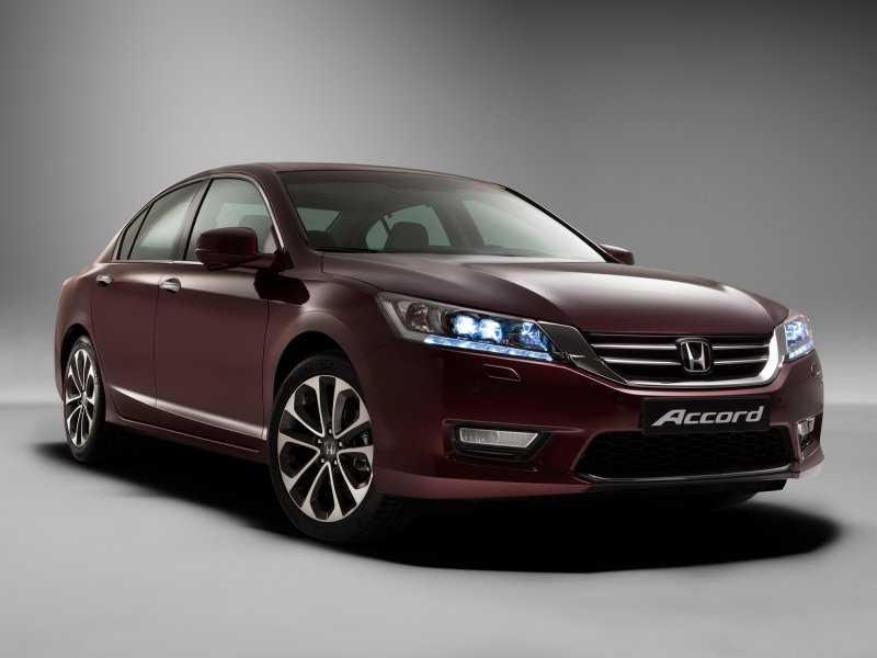Honda Accord 2013 салон