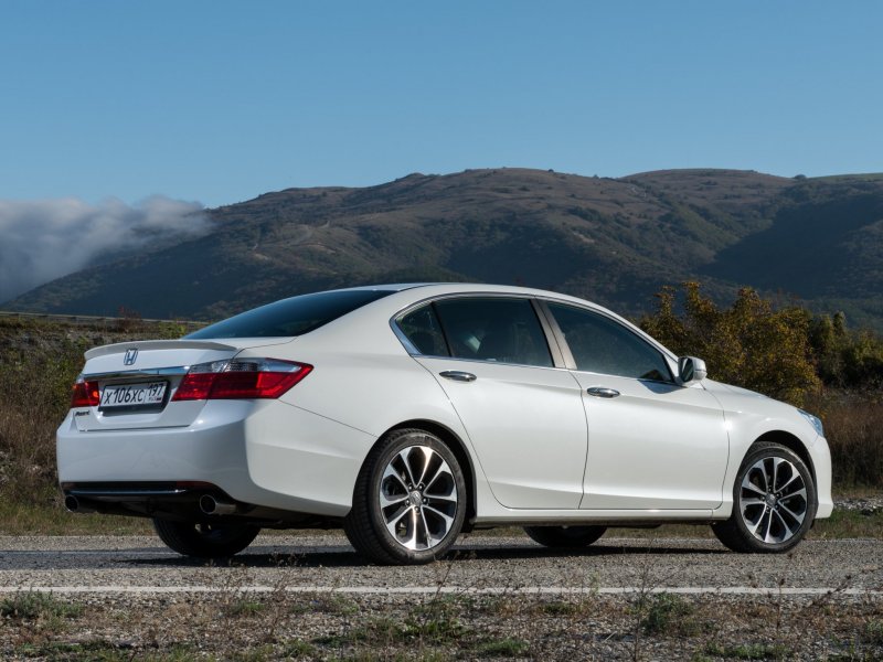Honda Accord 9