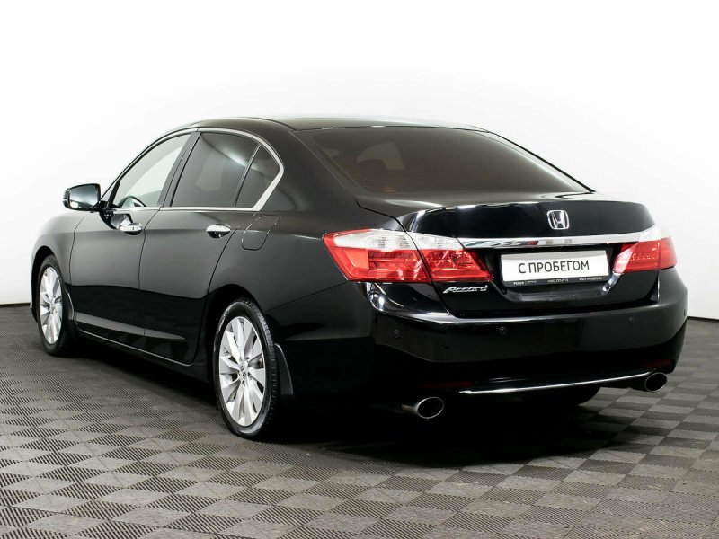 Honda Accord 9 2013
